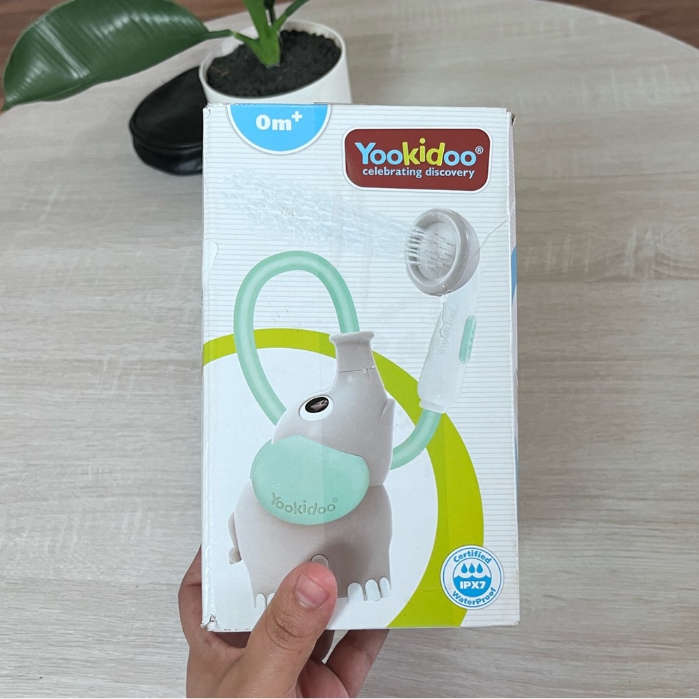 Elephant Bath Toy - Green and White